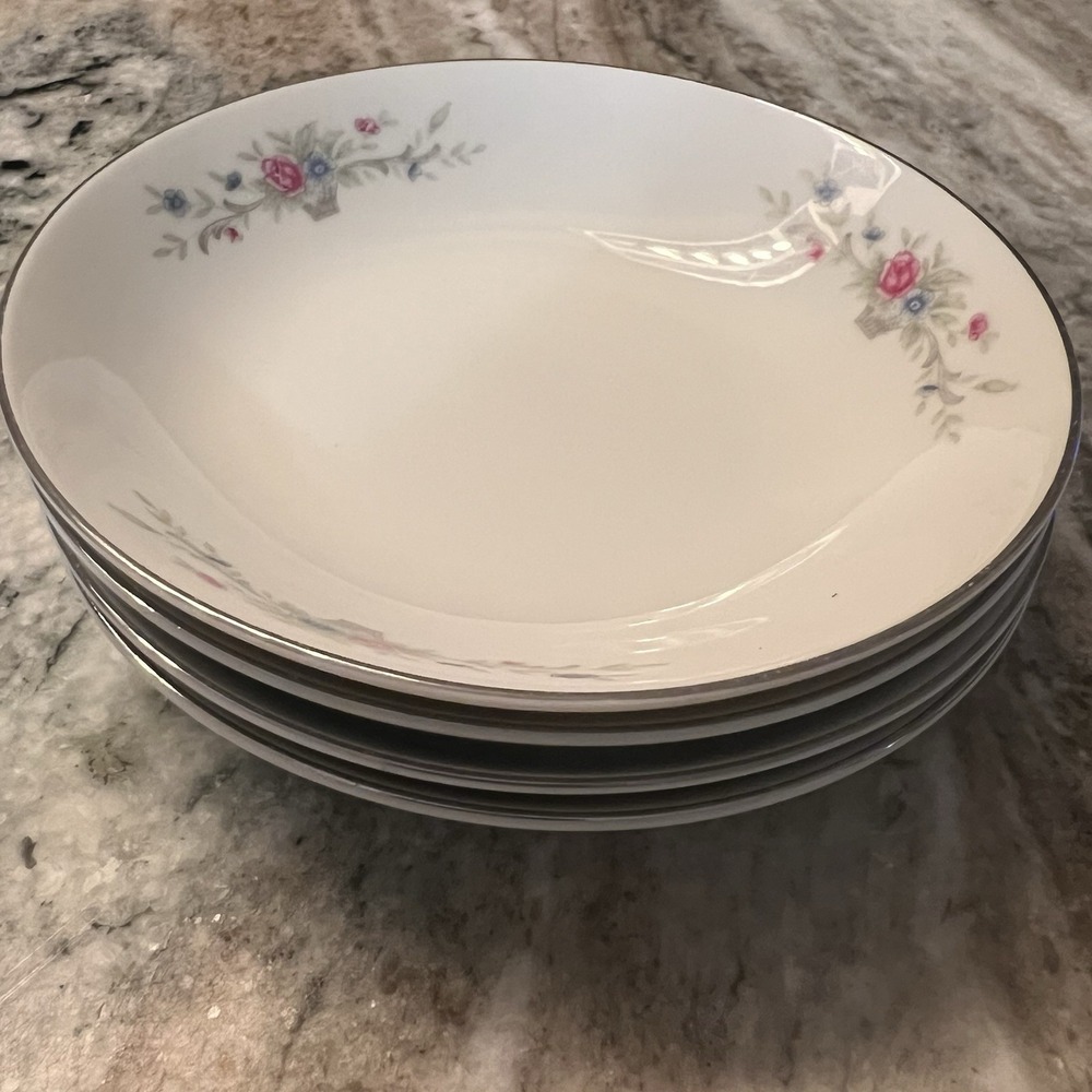 Florenteen Fine China Fantasia Floral Bowls Set of 4 Japan White Pink Blue Green